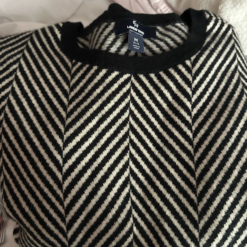 100 cashmere sweater